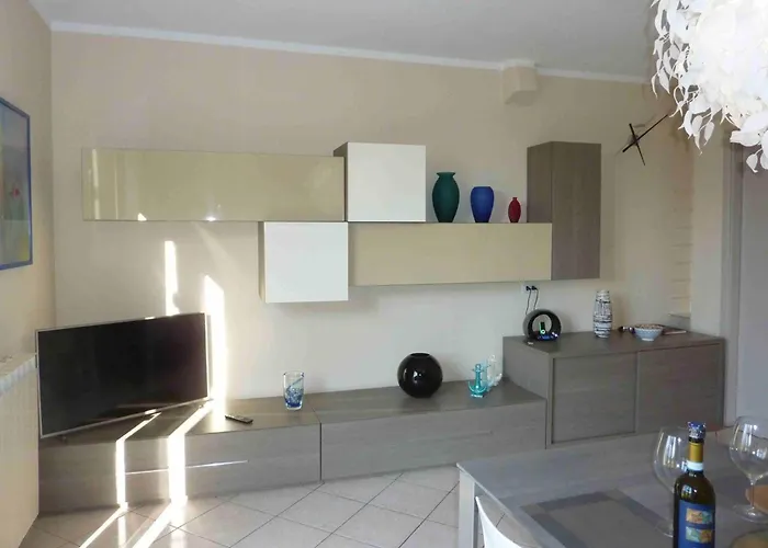 Casa Muceno * Porto Valtravaglia