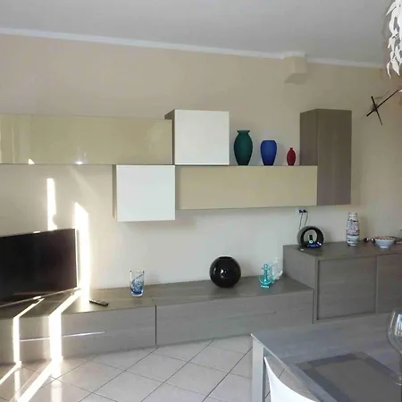 Casa Muceno * Porto Valtravaglia